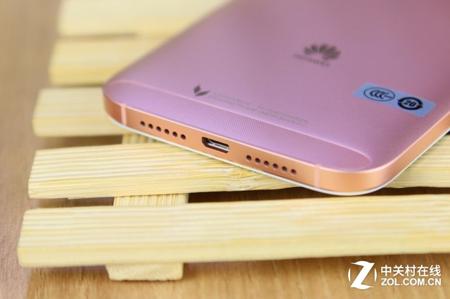 亮眼小清新 玫瑰金色華為麥芒4圖賞