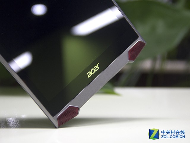 再掀游戲浪潮?掠奪者Predator 8評測