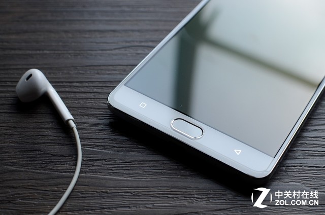 商務手機也有高顏值？ 金立M5 Plus圖賞