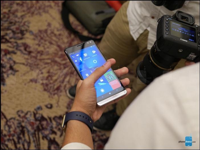 4GB<a href=/tags/2778-0.html target=_blank class=infotextkey>內(nèi)存</a>+驍龍820 HP <a href=/tags/26-0.html target=_blank class=infotextkey>win10</a>旗艦手機(jī)上手