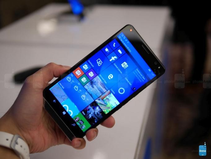 4GB內存+驍龍820 HP Win10旗艦手機上手