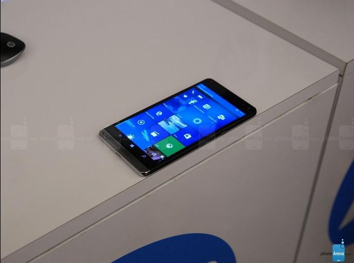 4GB內(nèi)存+驍龍820 HP Win10旗艦手機(jī)上手