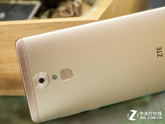 2000多塊錢能買啥？ 國產旗艦手機推薦 