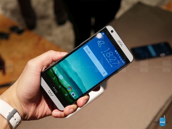 略丑的個(gè)性設(shè)計(jì) HTC Desire三新機(jī)上手