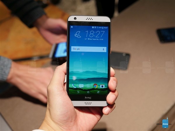略丑的個(gè)性設(shè)計(jì) HTC Desire三新機(jī)上手