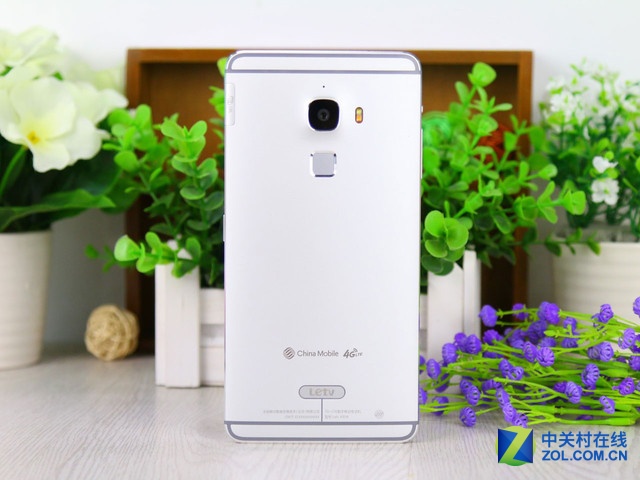 全網(wǎng)通4G高配 樂視超級手機Max售價2849