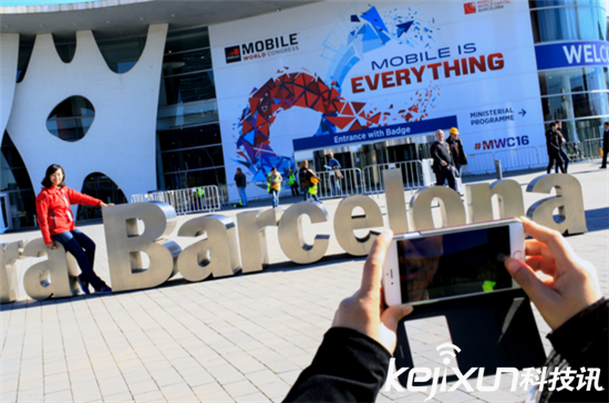 MWC2016智能家居看點：LG 翻滾機器人萌死人