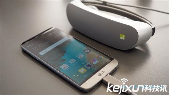 LG 360 VR上手:三星Gear VR不淡定了!