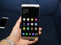 首銷驍龍820：樂Max Pro上手速評