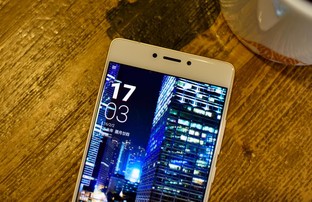 拍照出色搭配超級續航 金立S8上手體驗 