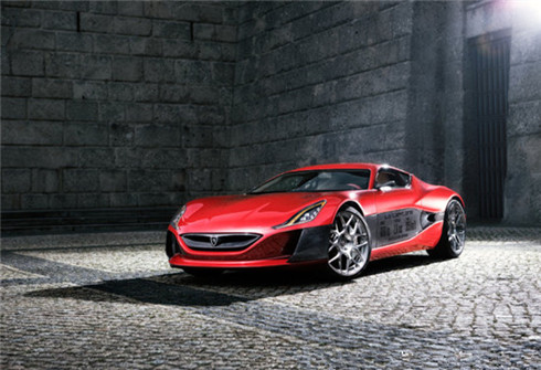 這款電動超級跑車土豪都不淡定了：特斯拉默默吃灰！