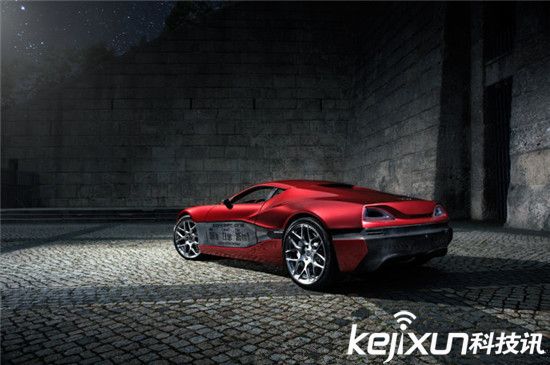 這款電動(dòng)超級(jí)跑車(chē)土豪都不淡定了：特斯拉默默吃灰！