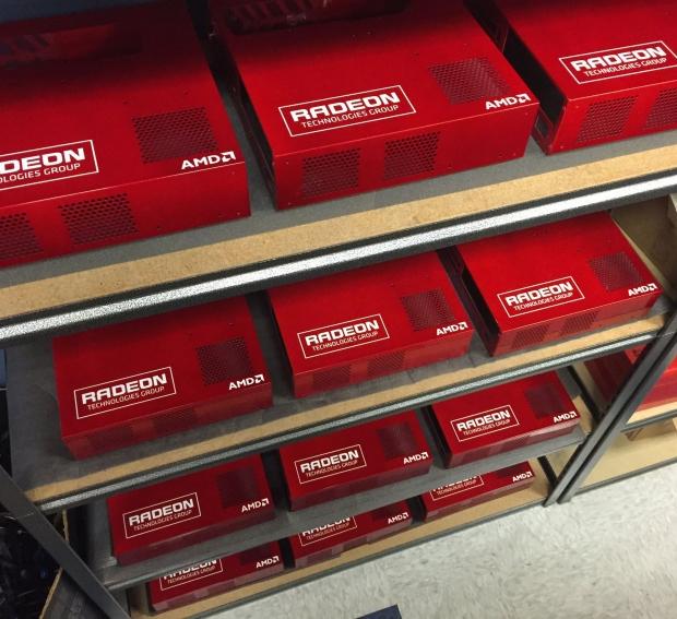 AMD DX12/VR神機再曝光:頂九臺Xbox One