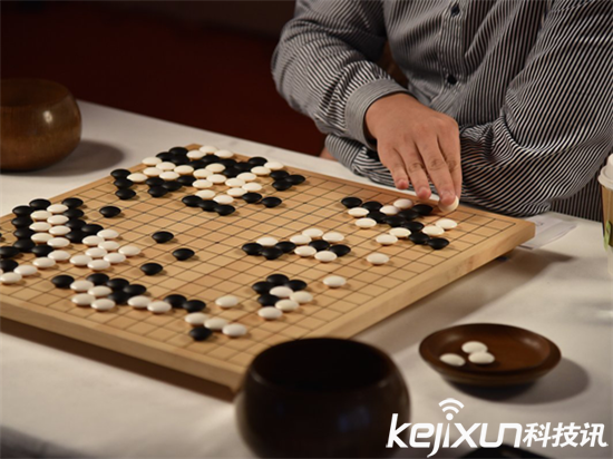 阿爾法狗不足懼:人類有一樣東西程序替代不了!