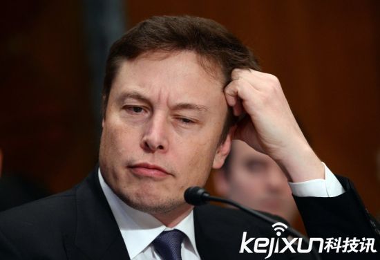 印度阿三真牛逼:馬斯克特斯拉被100%關(guān)稅嚇尿了