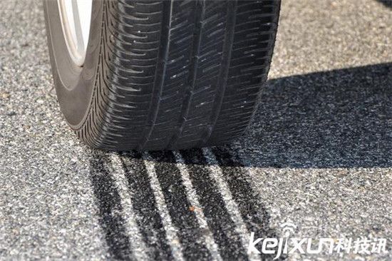 自動剎車時代來臨 智能掌控真的可靠?