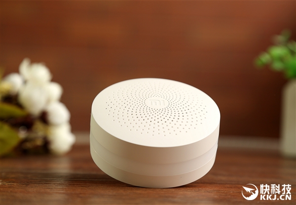 149元！小米第2代智能網關圖賞：高顏值麻子臉