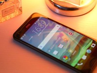 探索高雅的金屬藝術 HTC One X9圖賞