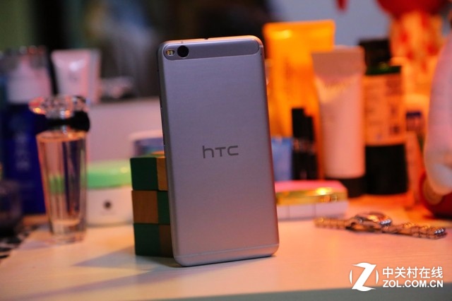 探索高雅的金屬藝術(shù) HTC One X9圖賞