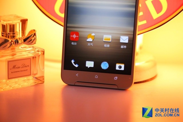 探索高雅的金屬藝術 HTC One X9圖賞