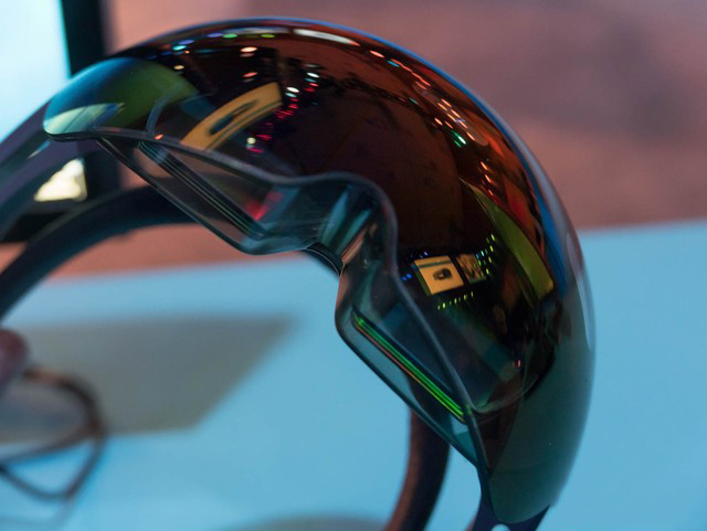 AR時(shí)代到來(lái) 微軟HoloLens上手體驗(yàn)