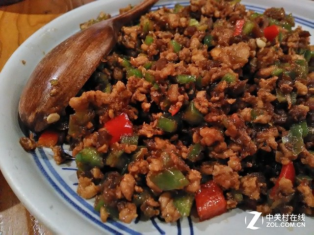 定義都市輕旅行 AGM Rio三防手機評測（待審核） 