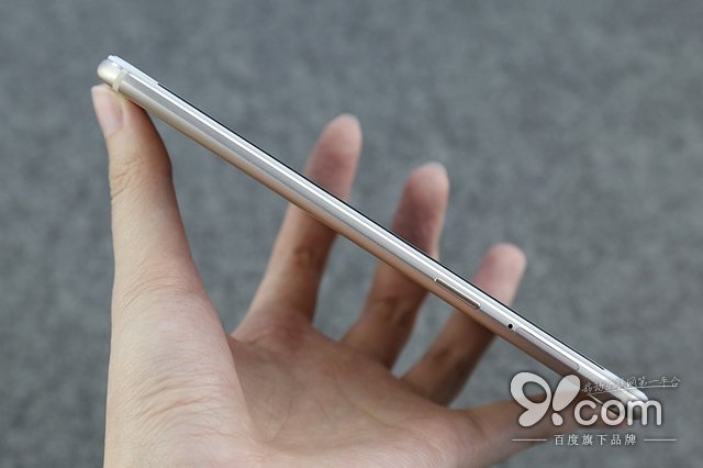 至美機身+前置指紋 OPPO R9開箱圖賞