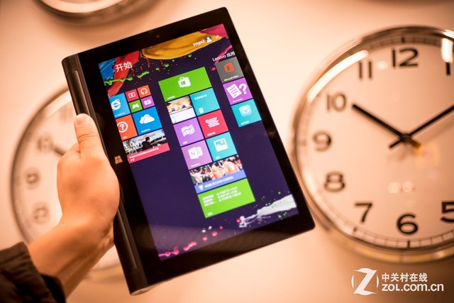 玩轉(zhuǎn)娛樂辦公 聯(lián)想YOGA平板2 Win版體驗(yàn)