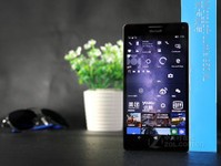 配驍龍830 Surface Phone或明年4月發(fā)布