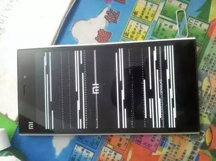 為啥<a href=/mobile/iphone/ target=_blank class=infotextkey>iPhone</a>和<a href=/mobile/android/ target=_blank class=infotextkey>安卓</a>手機都會死機卡頓?