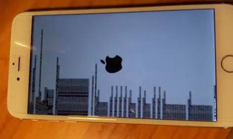 為啥iPhone和安卓手機都會死機卡頓?