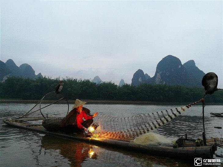 華為榮耀V8評測：極致科技集大成者 內斗華為P9？