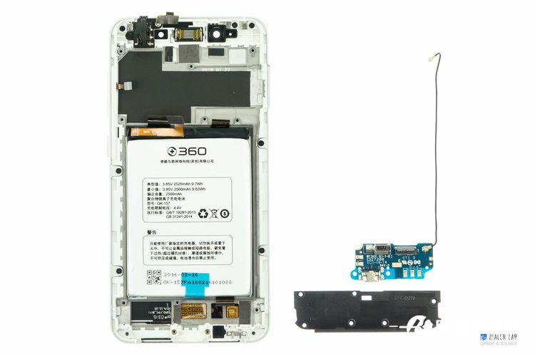 360手機F4做工如何？360手機F4拆機圖解評測