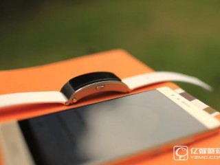 華為手環B3有什么功能？3D曲面屏華為手環B3評測