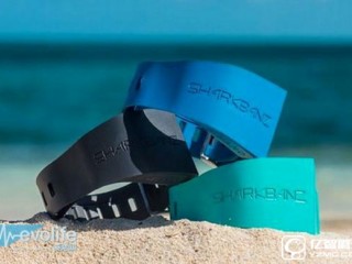 Sharkbanz Seafoam智能手環 讓你在海里玩耍時避免鯊魚的襲擊