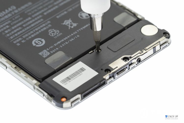 小米Max做工怎么樣 小米Max拆機(jī)圖解評(píng)測(cè)