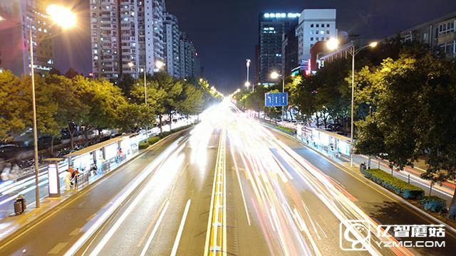 中興AXON天機7評測：進步的不只有型號