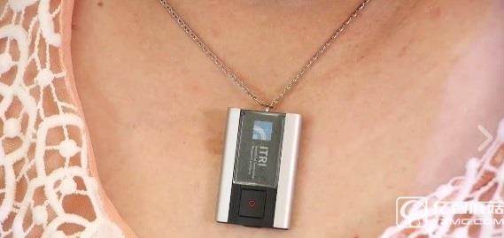 有了這個(gè)智能硬件 再也不怕老人摔倒