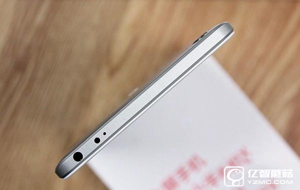 小米Max和三星A9哪個好 三星A9與小米Max對比評測