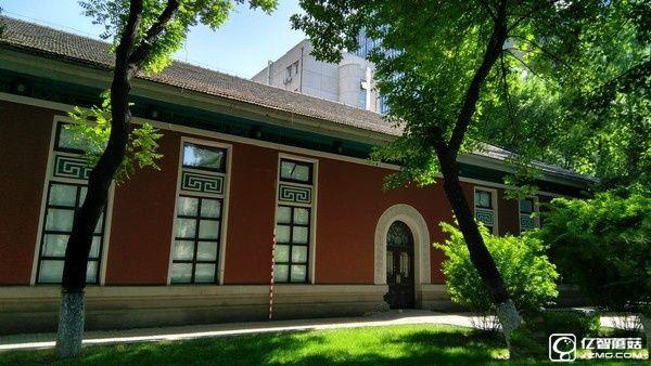 1799元！聯想5寸旗艦ZUK Z2評測：驍龍820加持