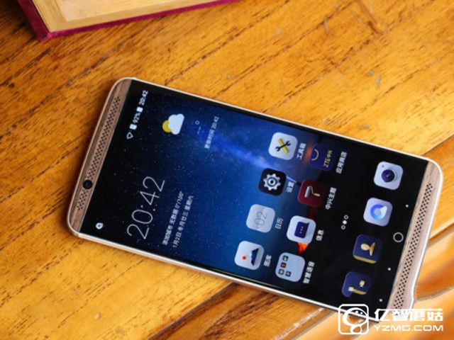 解放雙手不是難事 中興AXON天機語音體驗