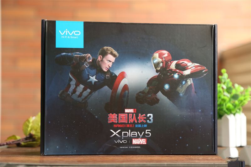 6G<a href=/tags/2778-0.html target=_blank class=infotextkey>內存</a>+驍龍820+雙曲面屏！vivo Xplay5旗艦版評測