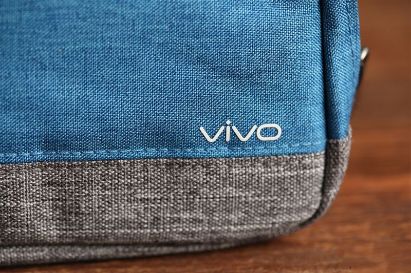 6G內存+驍龍820+雙曲面屏！vivo Xplay5旗艦版評測