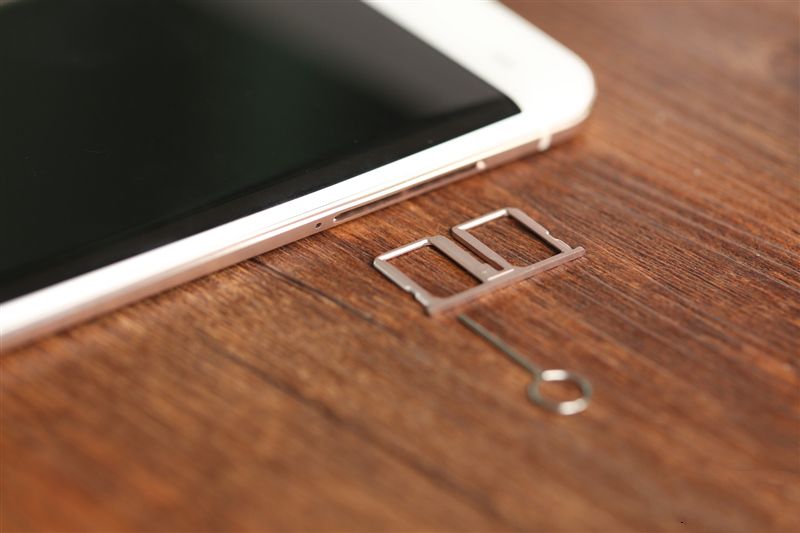 6G內(nèi)存+驍龍820+雙曲面屏!vivo Xplay5旗艦版評(píng)測(cè)