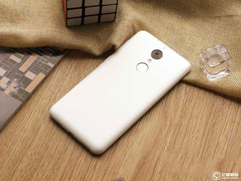 完美詮釋“體驗(yàn)為王” 360手機(jī)N4評(píng)測(cè)