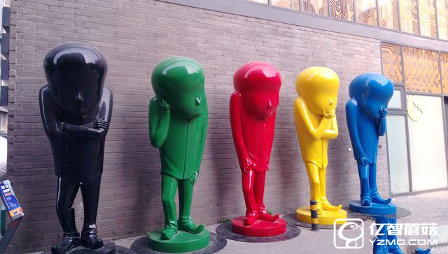 HTC Desire 830全面評測:"年輕,沒怕的"