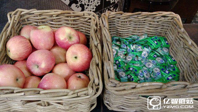 HTC Desire 830全面評測:"年輕,沒怕的"