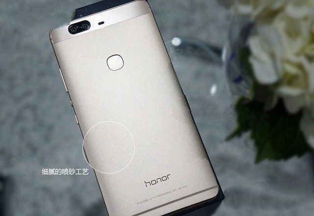 華為榮耀V8評測:全網通版綜合體驗最好