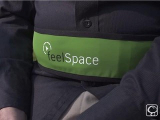 能指示方向的智能腰帶：走路不怕撞電線桿