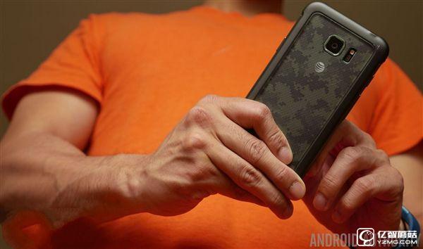 三星S7 Active上手實拍：軍規(guī)三防、貴了600元